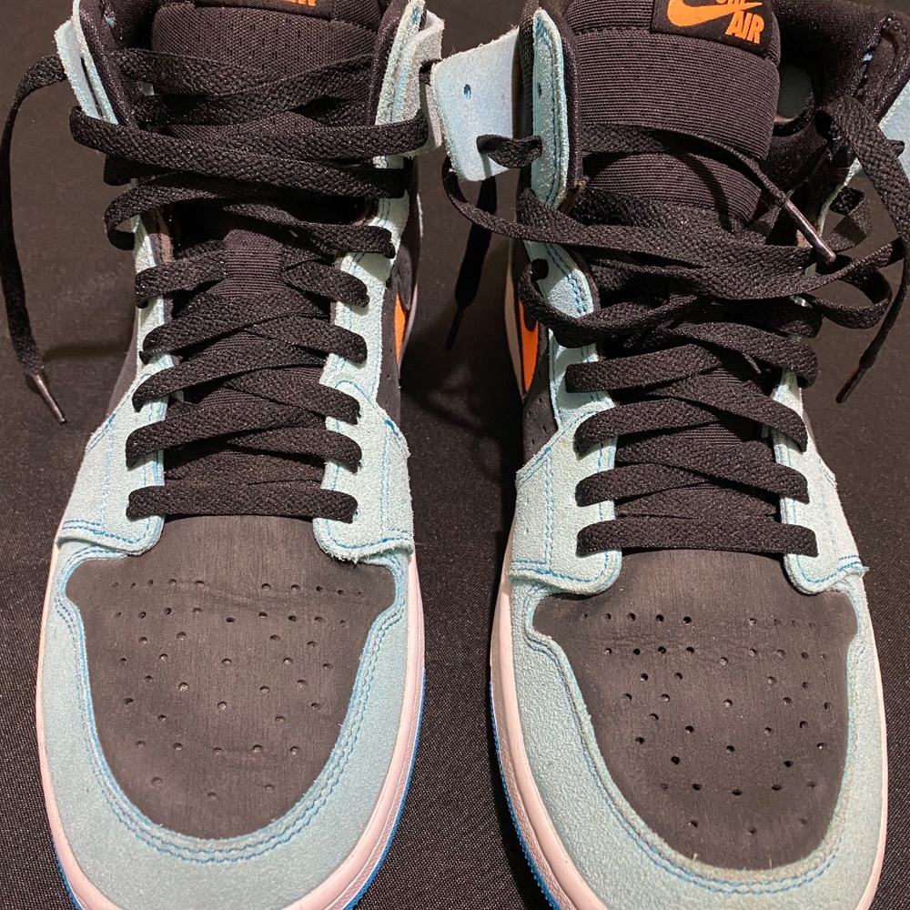 Men’s Jordan 1 Blue/Orange - Picture 3 of 3